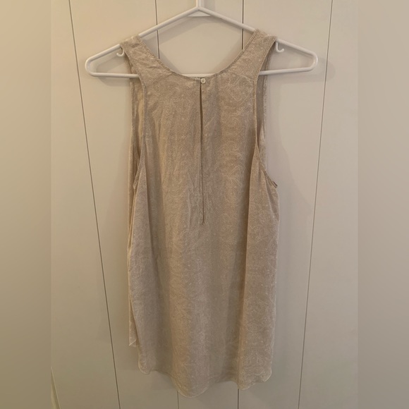 Wilfred 100% silk tunic from Aritzia - Picture 2 of 3